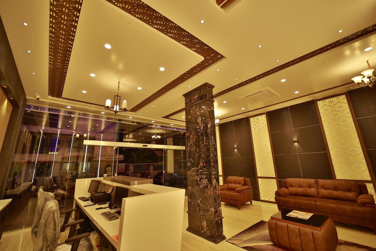 The Mysore Grand Exterior foto